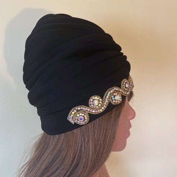 VTG 60 Beehive Turbin Hat Marvelous Mrs Maisel Emily in Paris jewels are glued - Picture 4 of 6